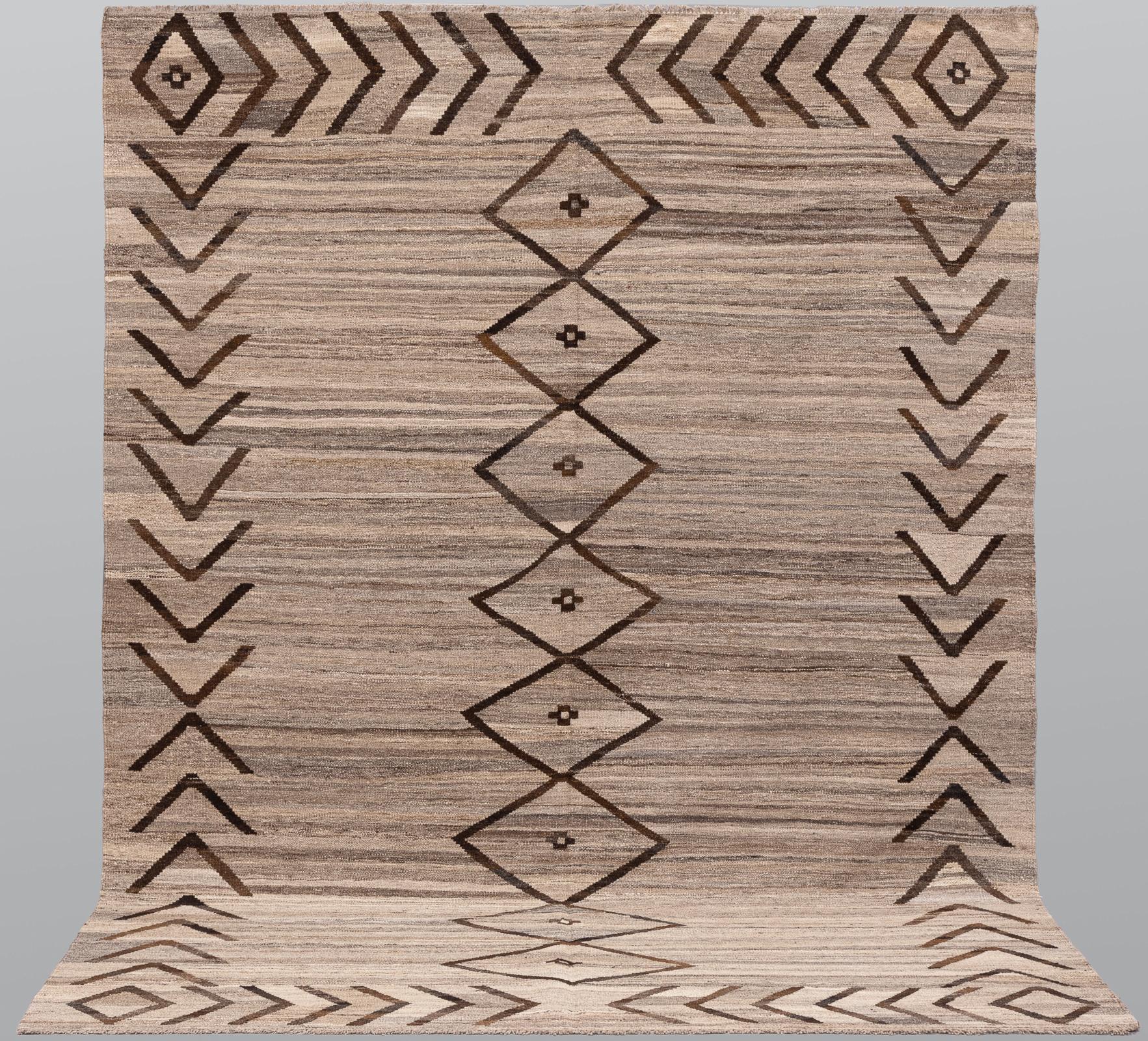 Matta, Kelim, Marocko design, ca 287 x 204 cm.