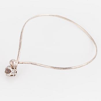 NECKLACE, with mixed-cut rock crystal. Saarela Arvo, Enköping, 1971.