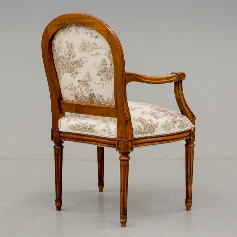 KARMSTOL, Louis XVI-stil, Frankrike, 1900-talets första hälft.