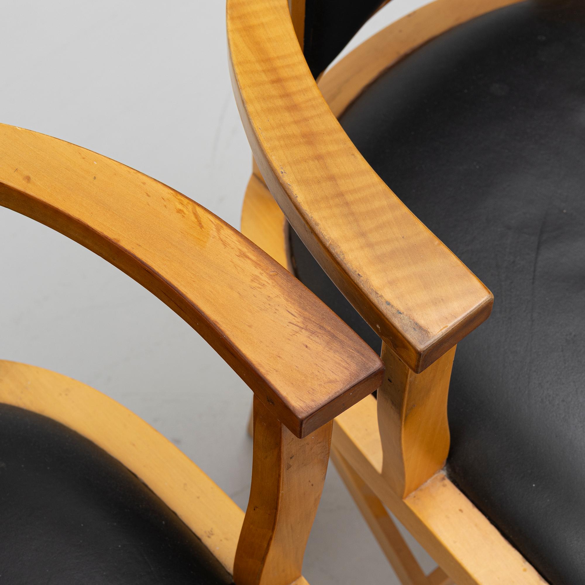 Leo Johansson, karmstolar, 6 stycken, Eje Ström, omkring år 2000.