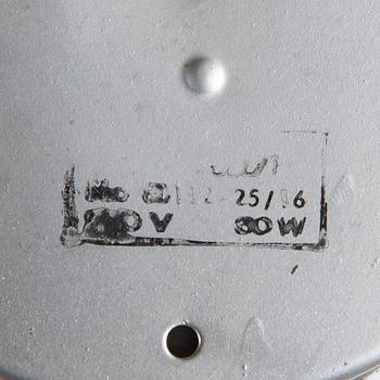 Paavo Tynell, taklampa, modell 80112 (80112-25) Idman 1900-talets mitt.