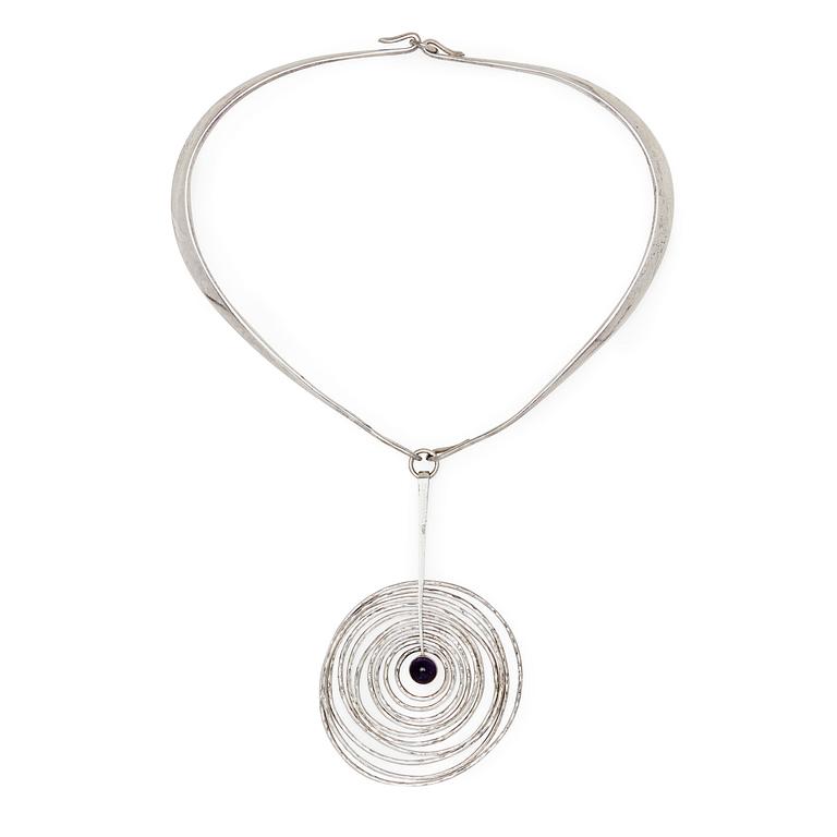 BENT GABRIELSEN, a sterling necklace with a pendant, by Georg Jensen, Copenhagen post 1964.