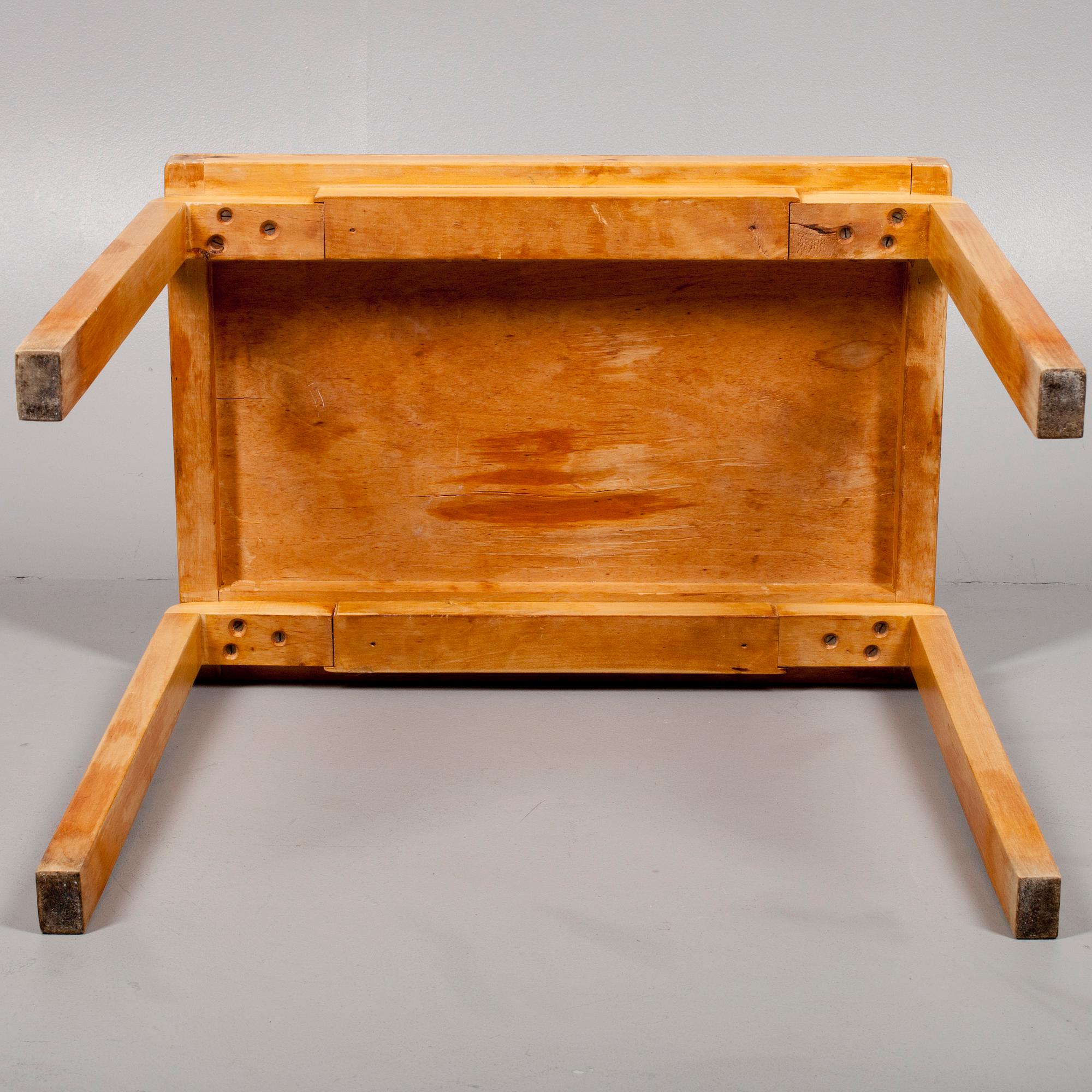 BORD, design Alvar Aalto 1940-tal.
