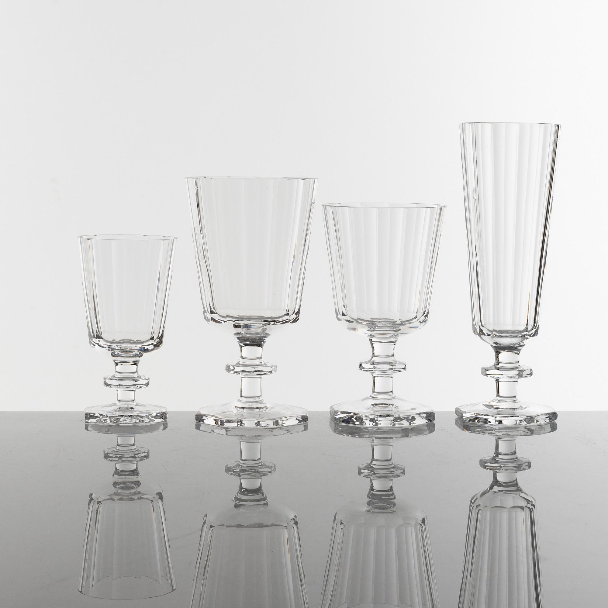 Elis Bergh, glasservis, 53 delar ”Karlberg”, Kosta.