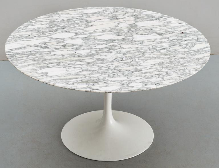 An Eero Saarinen 'Tulip' marble top dinner table, Knoll International, USA.