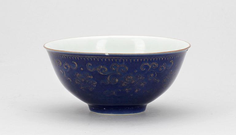 SKÅL, porslin, Qianlong, Kina och troligen 1700-tal.