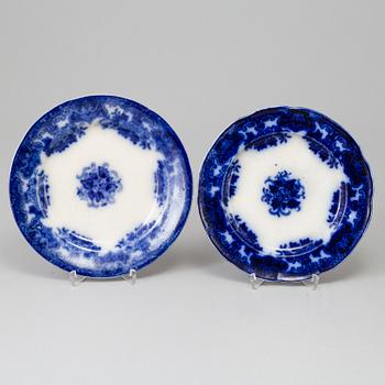 MATSERVIS, 76 delar, flintgods, "Flytande blått", Gustavsberg.