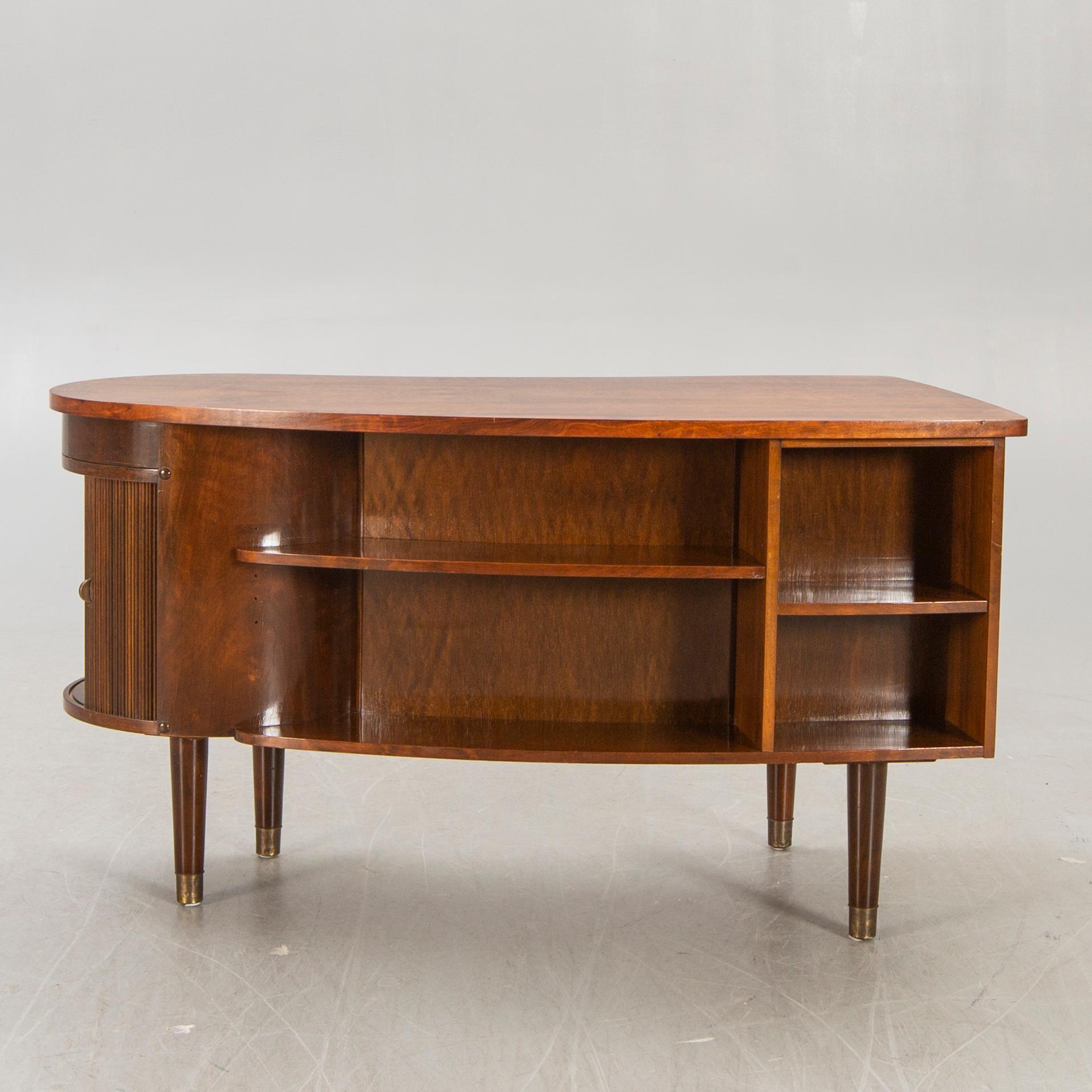 Kai Kristiansen,  skrivbord "Kidney 54", för FM Furniture, Feldballe Danmark.