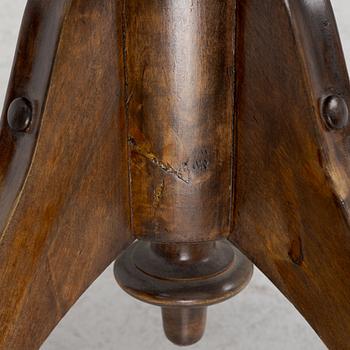 Desk chair, first half of the 20th century.