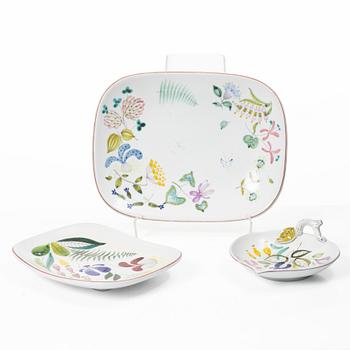 Stig Lindberg, Three faience dishes, Gustavsberg Studio.