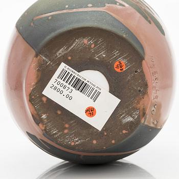 Inkeri Leivo, vas med lock, "Balzak", keramik, signerad Inkeri Leivo Arabia.