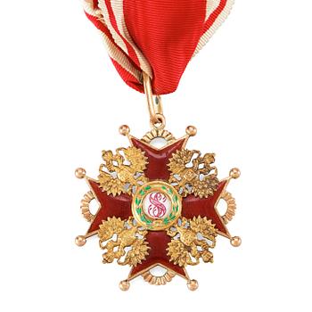 939. ORDEN, S:t Stanislaus, II:a klassen, guld och röd emalj, Ryssland 1911.