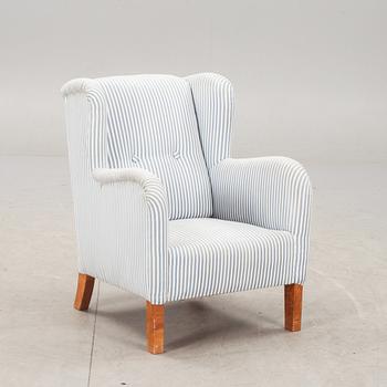 BARNFÅTÖLJ, 1900-tal.