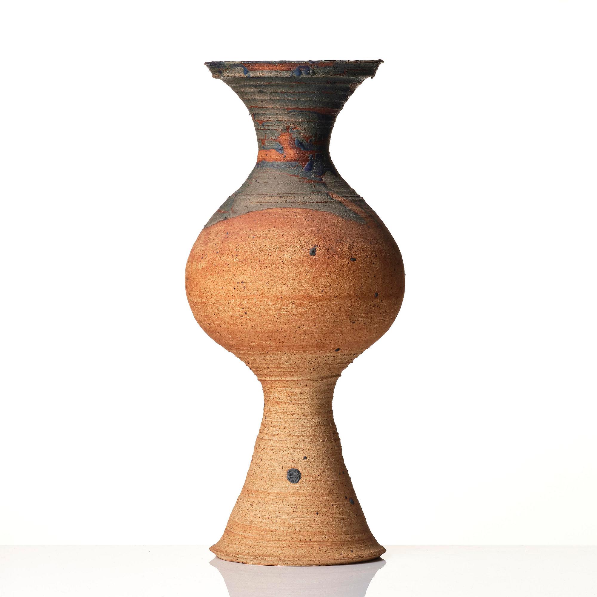 Kyllikki Salmenhaara, a chamotte stoneware floor vase, Arabia, Finland 1950s.