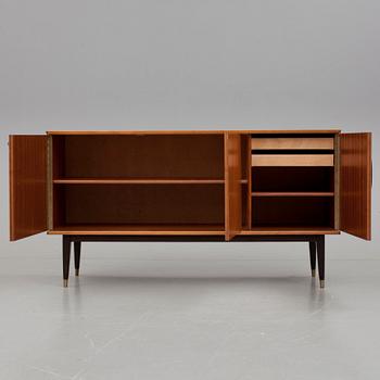 SIDEBOARD, 1960-tal.