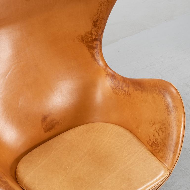 Arne Jacobsen, fåtölj, "Ägget", formgiven 1958.