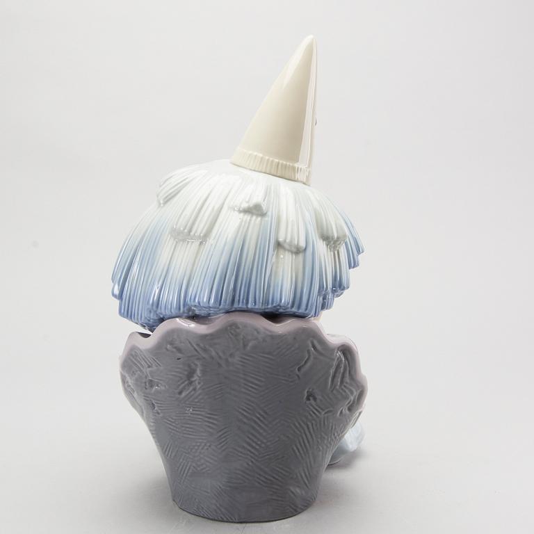 FIGURIN, Lladro, glaserat stengods, 1981.