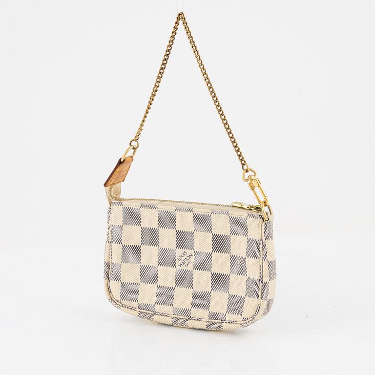 Louis Vuitton, "Mini Pochette Accessoires", 2009.