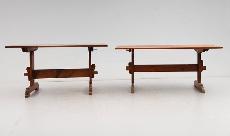 BOCKBORD, 2 st, snarlika, 1900-talets första hälft.