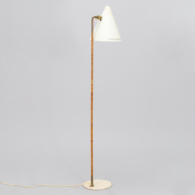 Paavo Tynell, golvlampa, modell K10-10,Taito/ Idman, 1900-talets mitt.