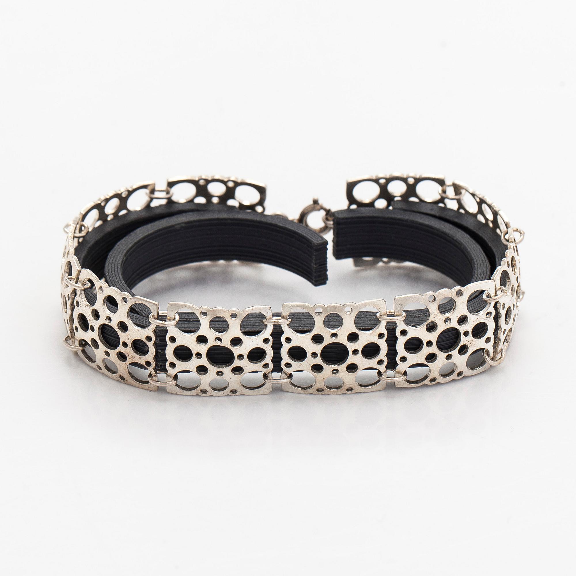Liisa Vitali, bracelet, "Lace", silver, Wersterback 1971.