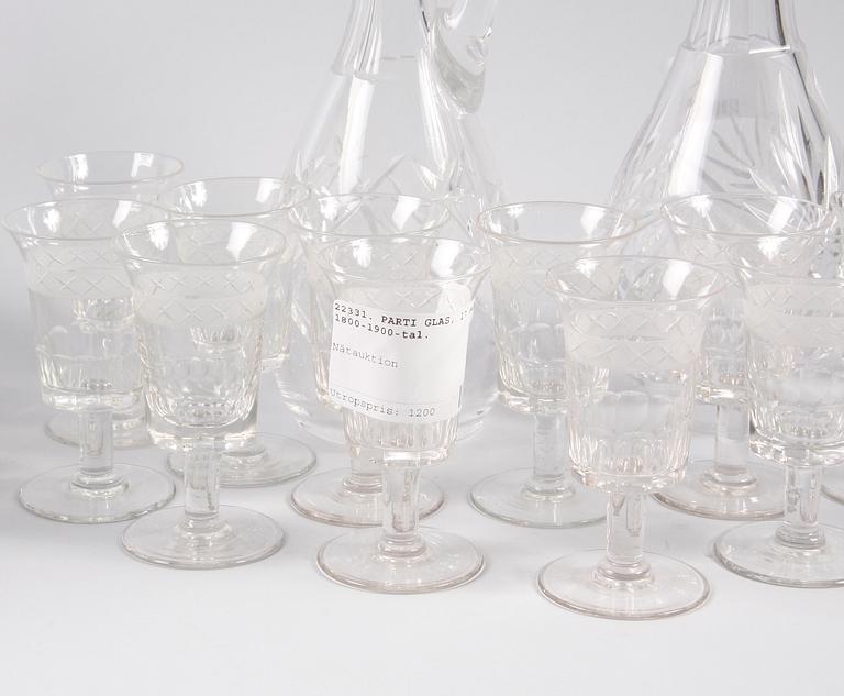 PARTI GLAS, 17 delar, 1800-1900-tal.