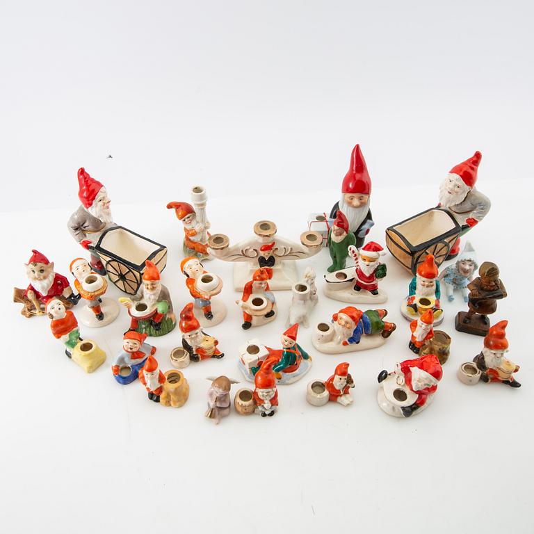 A collection of gnomes 28 pcs 20th century.