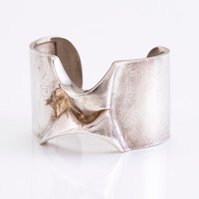 BJÖRN WECKSTRÖM, 'The Man from Mercurius' sterling silver bracelet, marked 'Björn', Lapponia, Helsinki 1972.