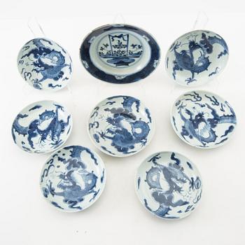 Fat, åtta stycken, olika. Qing dynastin.