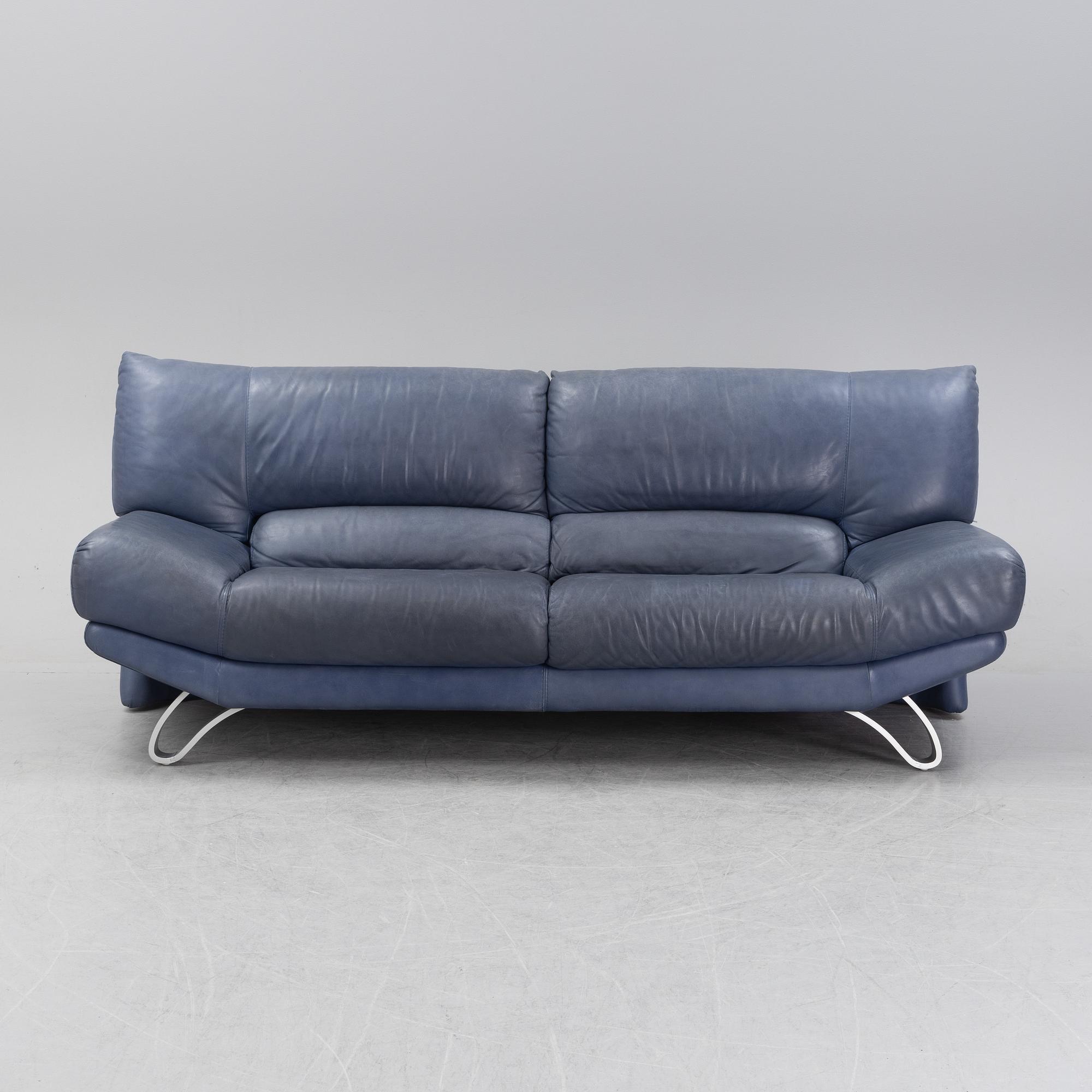 Soffa, Nicoletti, Italien, 1900-talets slut.