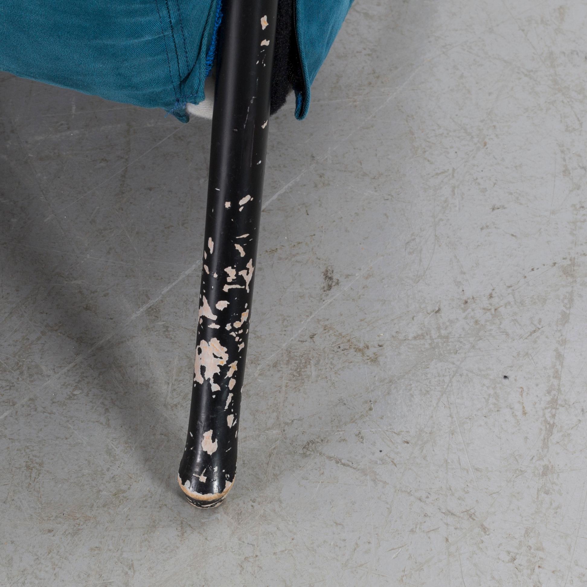 A "PROGETTI" SOFA BY UMBERTO ASNAGO FOR GIORGETTI.