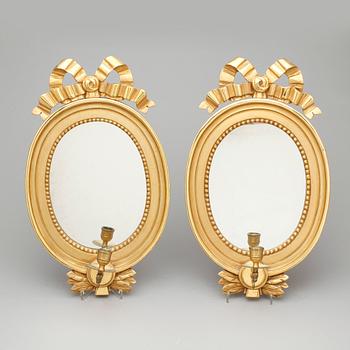 SPEGELLAMPETTER, ett par, gustaviansk stil, 19/2000-tal.