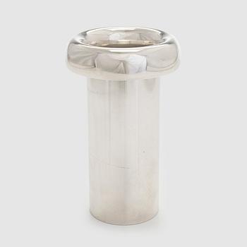 Tapio Wirkkala, vas, sterlingsilver, "Kasvu" (Tillväxt), Kultakeskus Oy, Tavastehus 1990.
