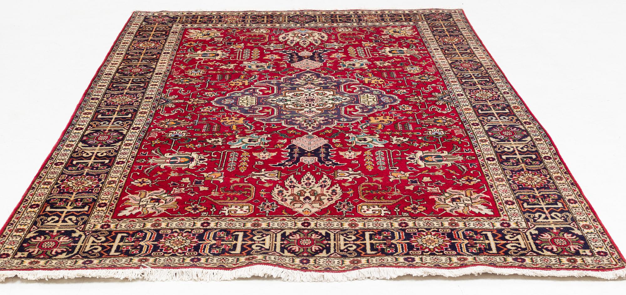 A carpet, west Persian, ca 303 c 203 cm.