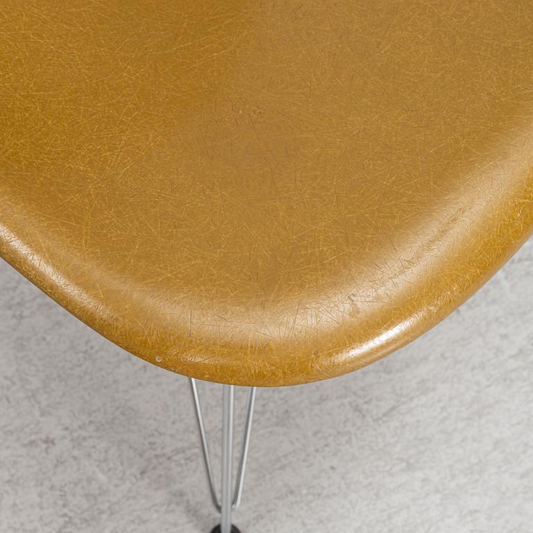 Charles Eames, stolar, 6 st, "DSR Plastic Chair", Herman Miller/Vitra.