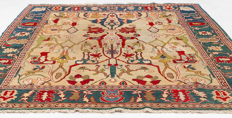 Rug, oriental, approx. 280 x 320 cm.