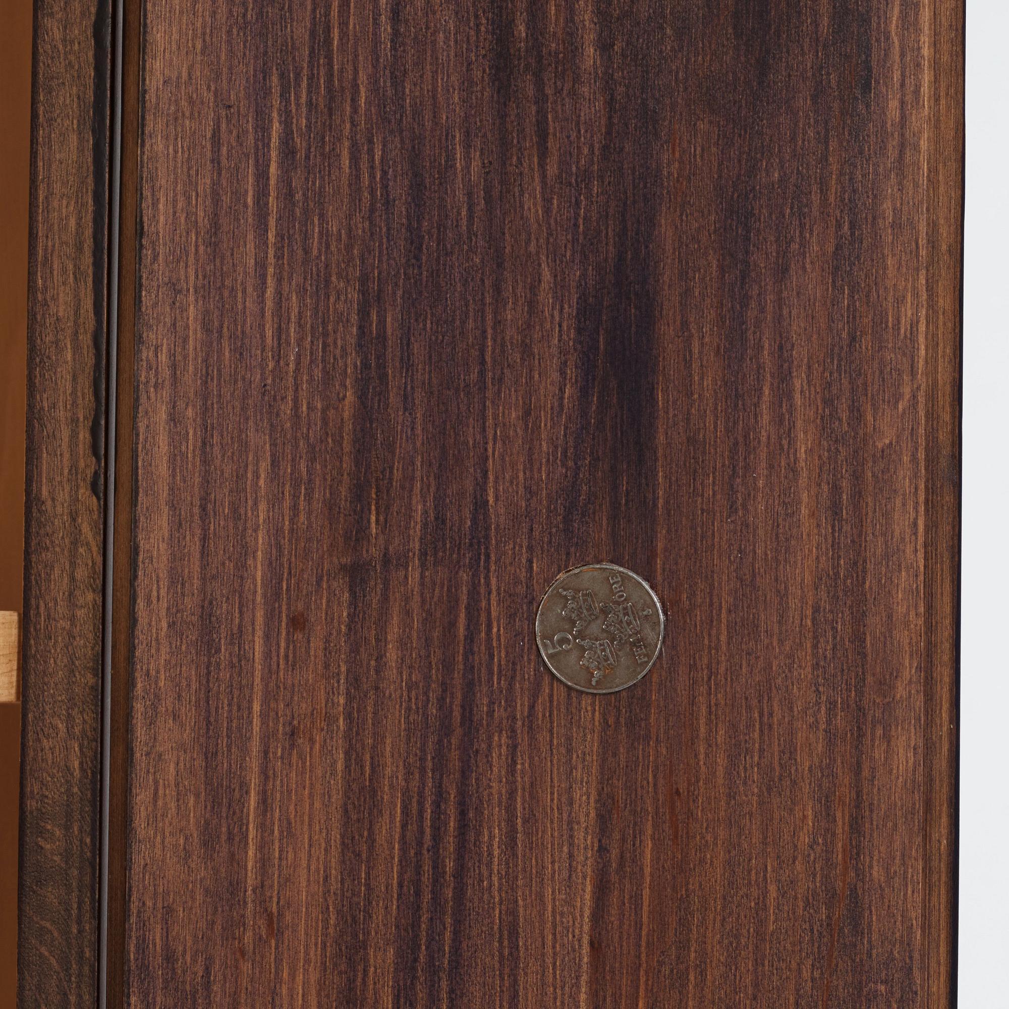 Rolf Hanson, a "Pelare" cabinet, ed. 64/90, Källemo, Värnamo post 1991.