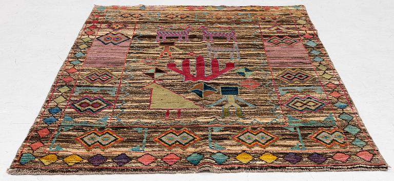 Carpet, Taimany, approx. 185 x 126 cm.