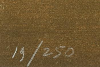 Olga Semenova, I baren.