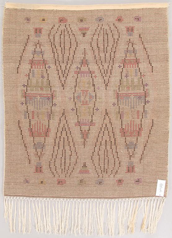 Laura Korpikaivo-Tamminen, rya, modell för Taidekutomo Laura Korpikaivo-Tamminen. Ca 125 x 105 cm.