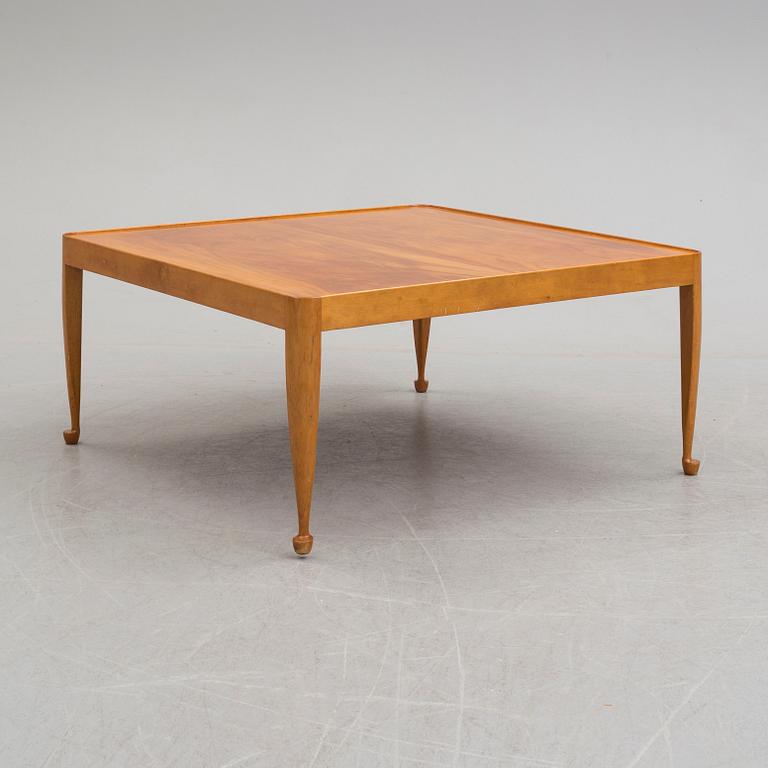 JOSEF FRANK, soffbord, "Diplomat", Firma Svenskt Tenn, 1900-talets andra hälft.