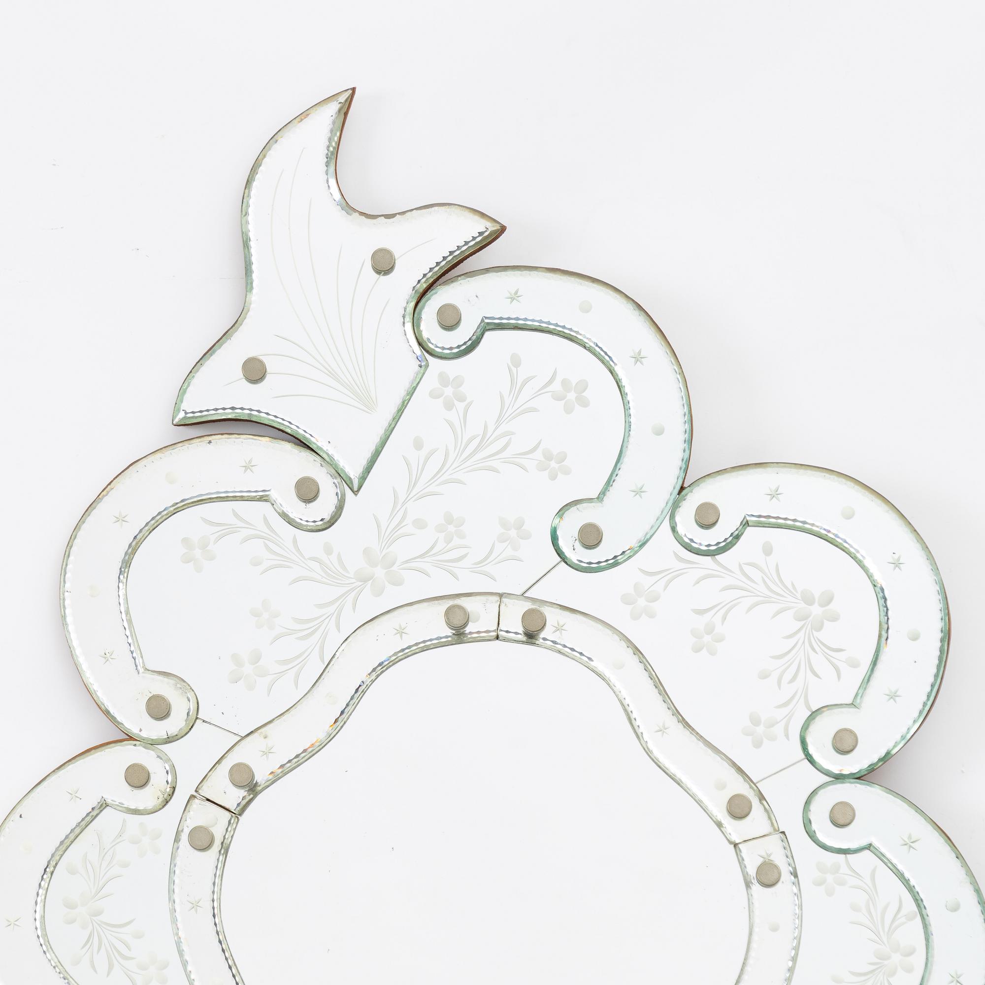 Spegel, venetiansk typ, Italien, 1900-talets mitt.