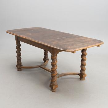 A 1930s/40s table.