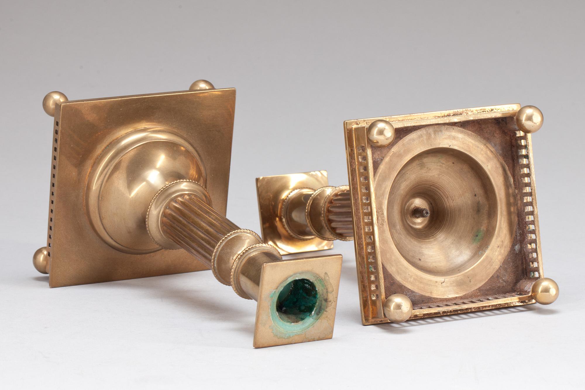 LJUSSTAKAR, ett par, mässing, Gusums bruk, nr 38.