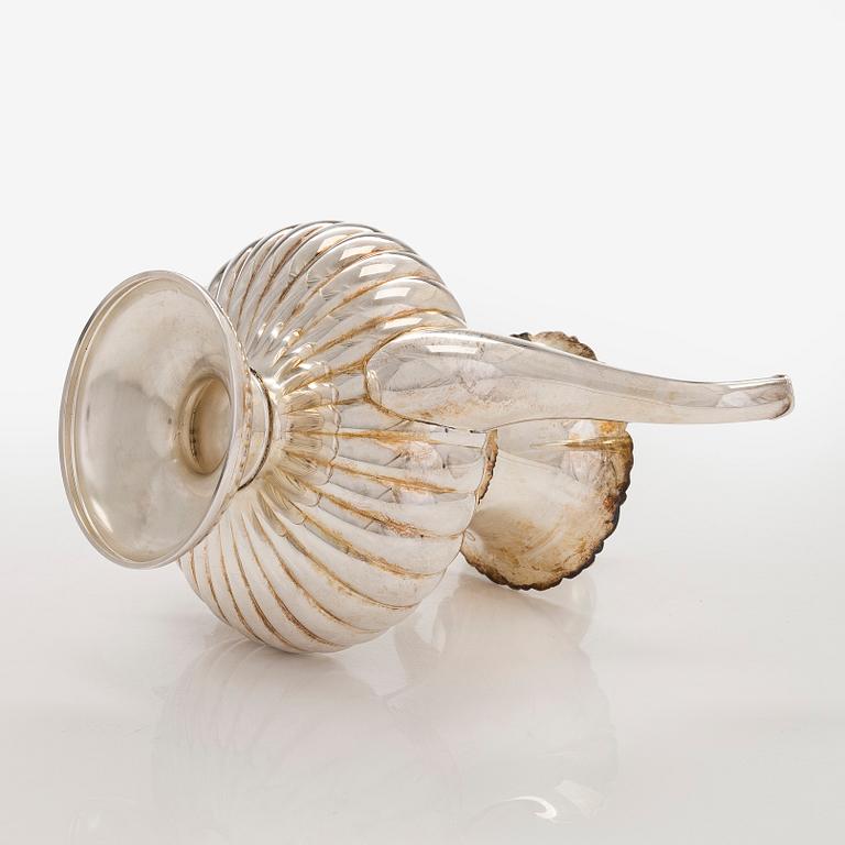 Kahvikannu, hopeaa, Kultakeskus, Hämeenlinna 1987.