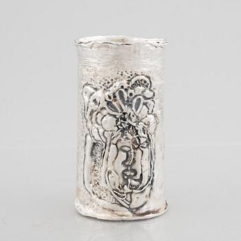 A sterling silver vase, mark of Lars Arby, Gothenburg, Sweden, 1975.