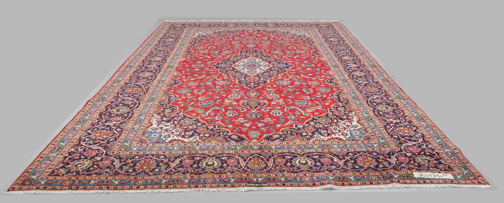 MATTA, Keshan, ca 395 x 285 cm.