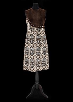 A 1960s/70s two-pieve ensemble cosisting dress and coat by Rèty.