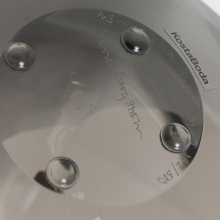 Lena Bergström, "Aqua", from the series "Tellus", Kosta Boda, 2019.