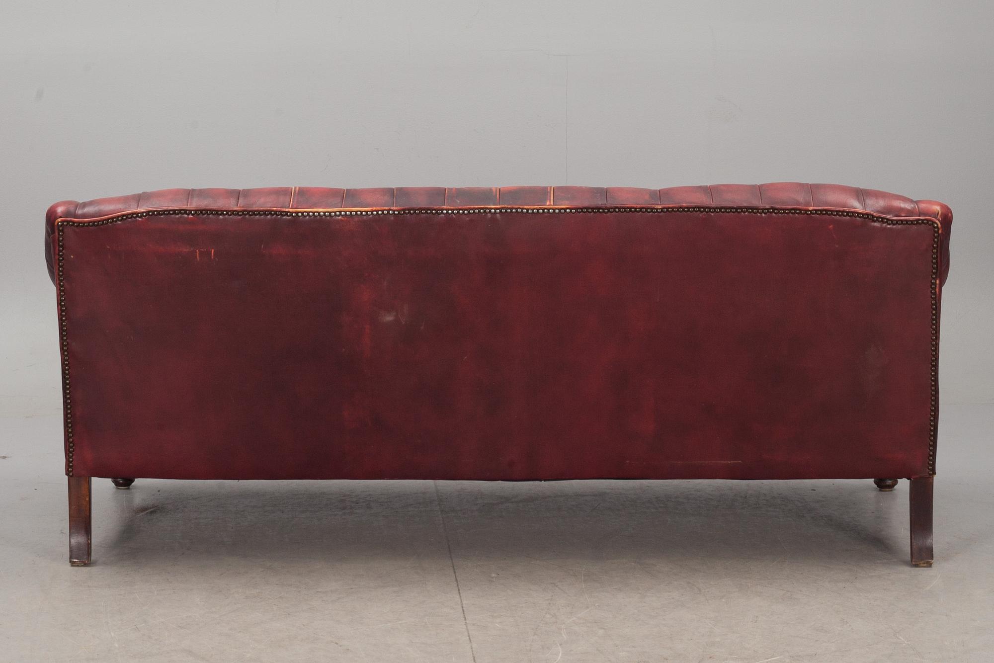 SOFFA. Chesterfieldsmodell, 1900-tal.